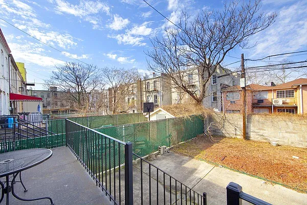 Rented by Bold New York | media 5