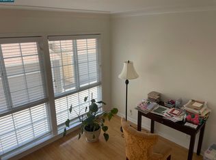 407 Ridgeview Dr, Pleasant Hill, CA 94523