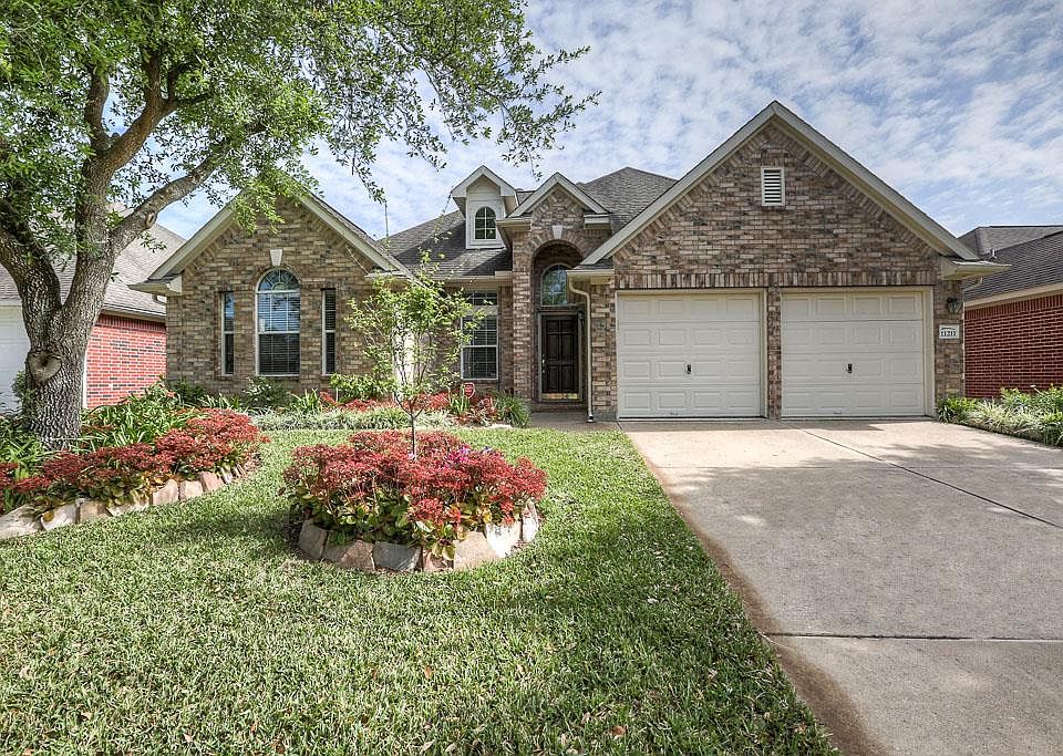 1st image of 11211 Riverridge Park Ln