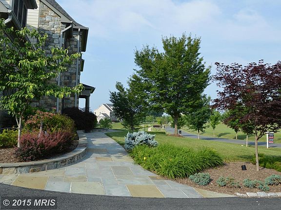 3rd image of 14959 Finegan Farm Dr