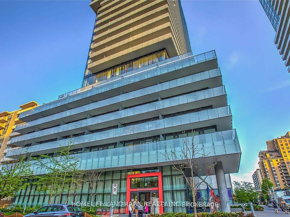 1st image of 185 Roehampton Ave #1209