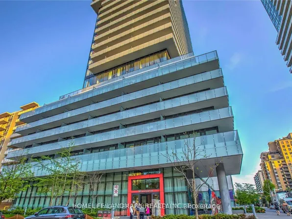 185 Roehampton Ave #1209, Toronto, ON M4P 0C6