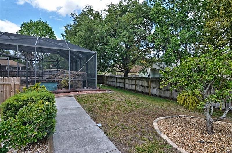 2nd image of 12850 Forestedge Cir