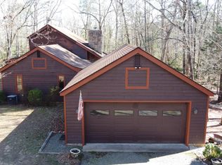 182 Maplewood Ct, Clarksville, VA 23927