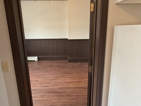 5th image of 153 Main St APT 10