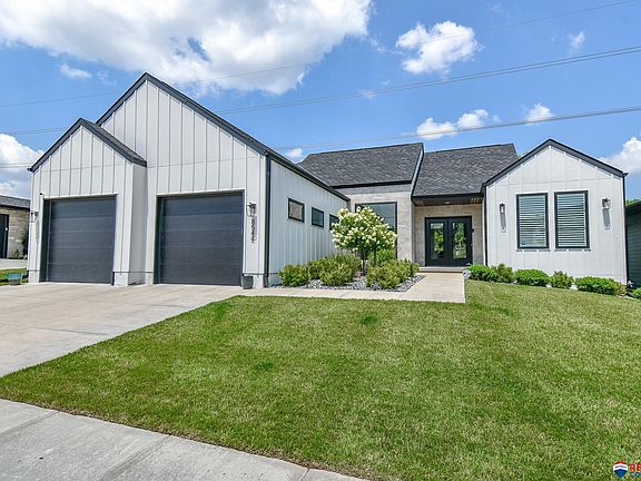 2nd image of 8544 Birkett Dr
