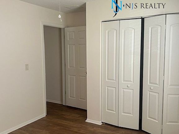 5th image of 455 W 63rd St