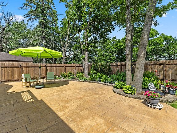 4th image of 12347 Magnolia Cir NW
