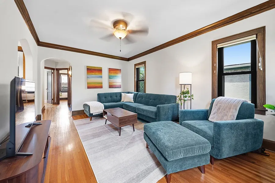 3 bed, 1732 sqft, $3,100 — Photo 2