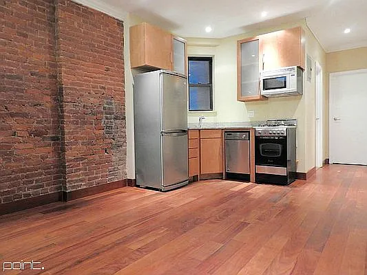 Rented by Point NYC | media 1