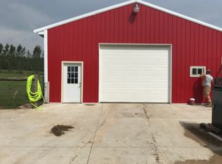 E8050 N Reedsburg Rd, Reedsburg, WI 53959
