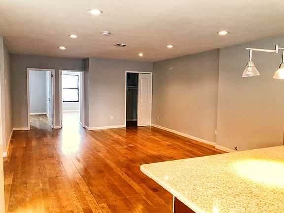 2nd image of 704 Manhattan Ave #3F