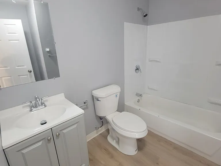 1808 N James H McGee Blvd #C — Photo 19