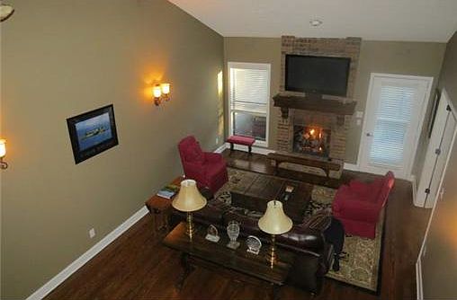 4th image of 6281 Rosewood St