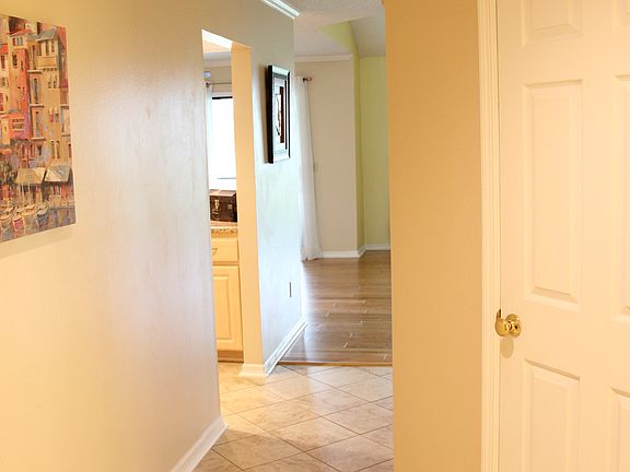 2nd image of 3936 Villas Green Cir