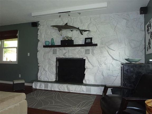 4th image of 57 Sunnyridge Ln