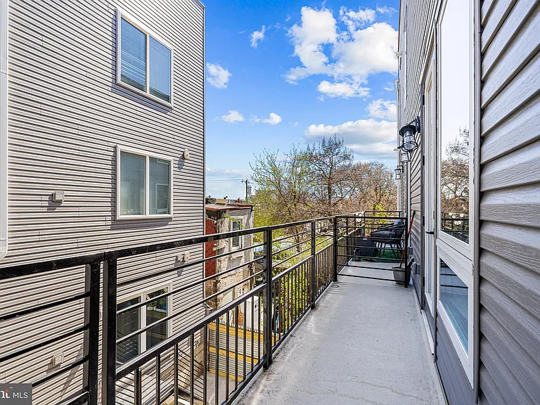 2409 N Hancock St #4 — Photo 27