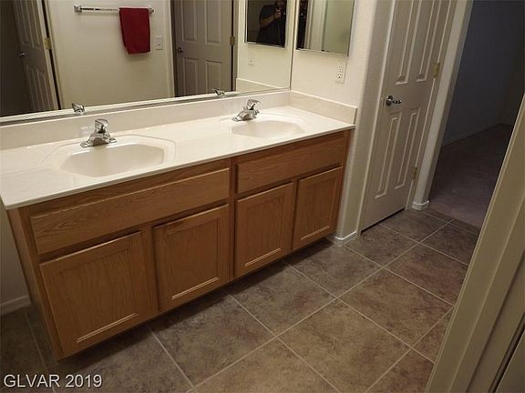 4th image of 2312 Little Bighorn Dr #0