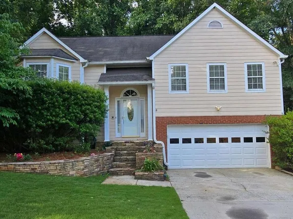210 Radner Run, Lawrenceville, GA 30043
