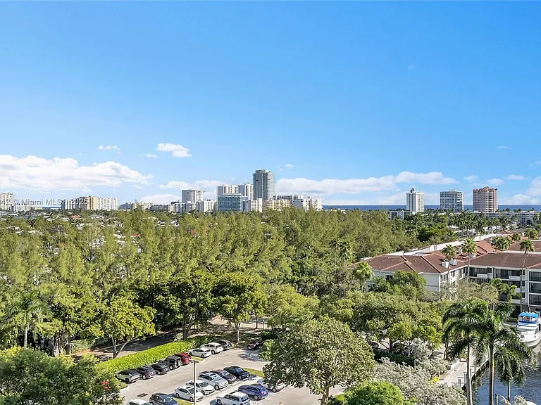 3200 N Port Royale Dr N #1009 — Photo 28