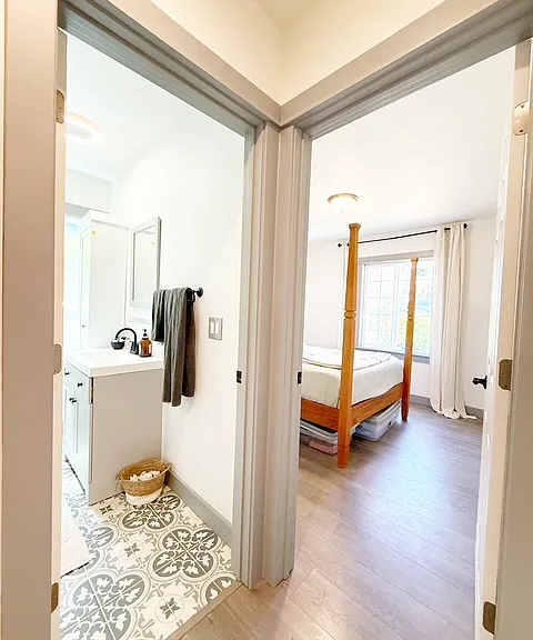 208 S Summit Ave — Photo 22