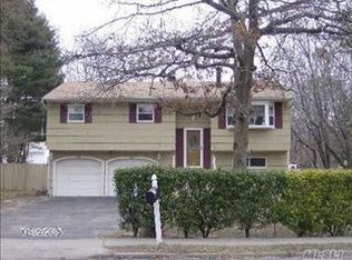 221 Calebs Path, Central Islip, NY 11722