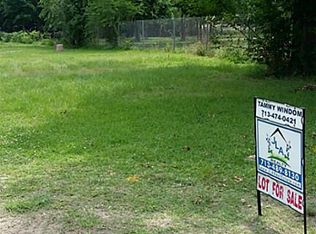 205 Magnolia St, Spring, TX 77373