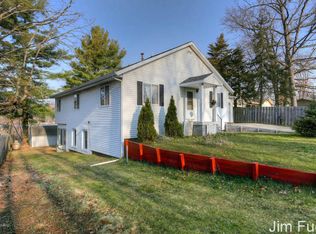 6765 Scott Lake Ave NE, Comstock Park, MI 49321