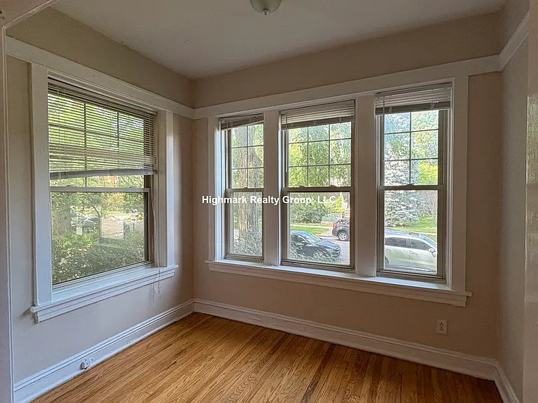 548 Elmwood Ave #2N — Photo 9