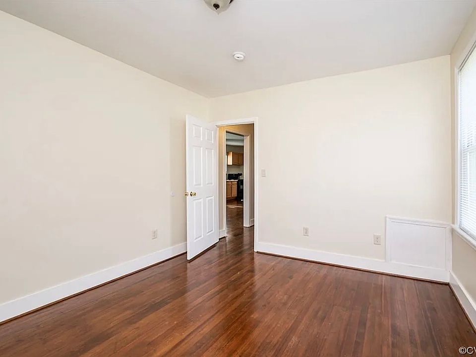 1st image of 3400 Logandale Ave