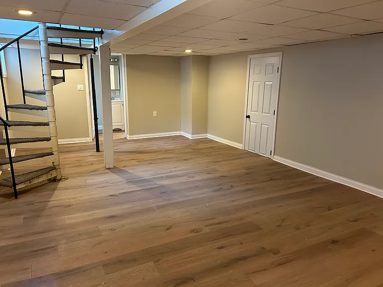 8614 Blue Ash Rd — Photo 25