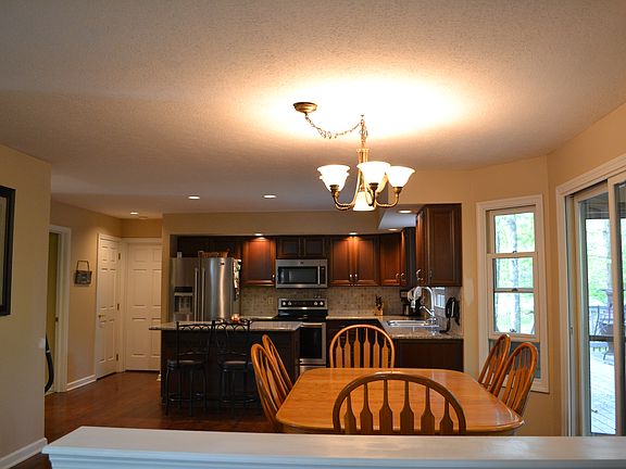 Kitchen and Dinette