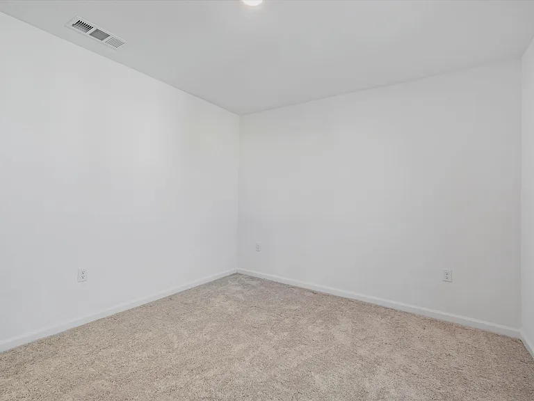 5319 Hames Valley Ln — Photo 25