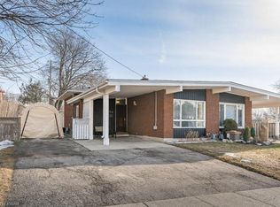 356 Hillcrest Rd, Cambridge, ON N3H1B2