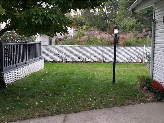 3rd image of 19514 Harsax Ave