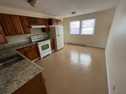 19 Linwood St #B Photo 1