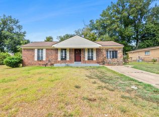 4509 Double Tree Rd, Memphis, TN 38109