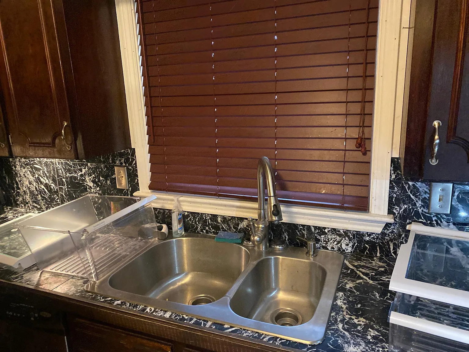3 bed, 1736 sqft, $2,000 — Photo 3