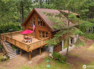 11904 Sunset Pl, Anderson Island, WA