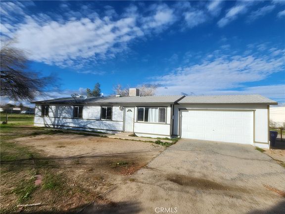 2nd image of 14420 Dos Palmas Rd
