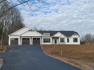 8835FR Front Gaskin Rd, Phoenix, NY 13135