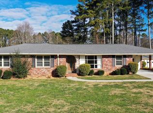 2005 Wilkie Rd, Alpharetta, GA 30004