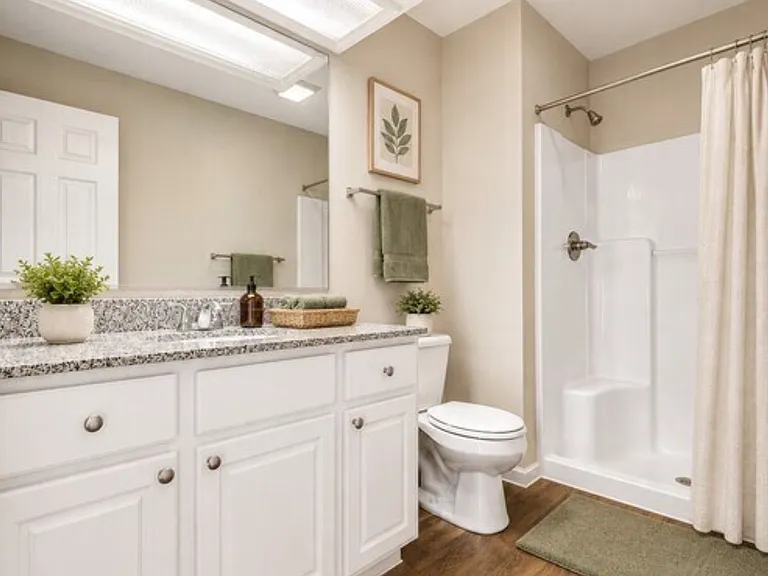 290 Gethings Cir #290 — Photo 3