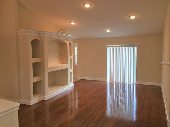 5th image of 8753 Lancelot Ave