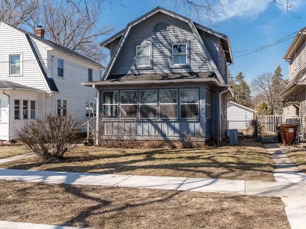 1528 Myott Ave, Rockford, IL 61103