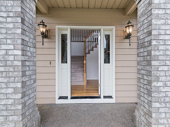2nd image of 805 SE 58th Ct