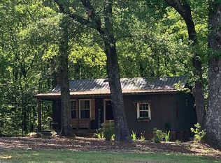 300 Professor Brown Ln, Starr, SC 29684