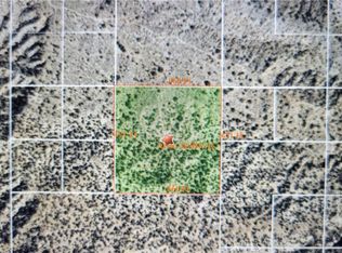 15 96th St E #32, Littlerock, CA 93543