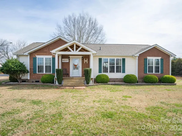 5730 River Bend Rd, Claremont, NC 28610