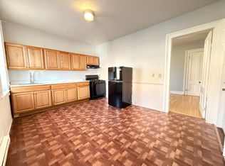 862 State St #2F, New Haven, CT 06511